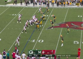 Packers' coverage creates flooding sack of Tom Brady