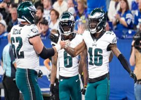 A Hurts to Watkins TD connection brings the Eagles to within a score of the Colts