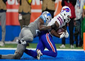 Isaiah McKenzie outraces Lions defender on 19-yard TD catch from Josh Allen