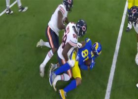 Bears swarm Rams' third-down screen for big TFL