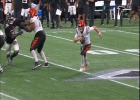 Browning turns nothing into something on 14-yard scramble