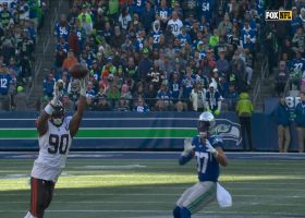 Can't-Miss Play: Big-man INT! Maurice Hurst tips Smith's pass to himself for DT's first career pick