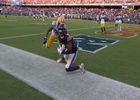 Fields' 20-yard TD pass to Mooney trims Packers' lead to 12 points