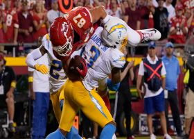 Travis Kelce's 18-yard reception ends with bone-jarring tackle by Derwin James