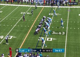 Denico Autry shows off elusiveness with 7-yard sack