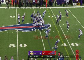 Isaiah McKenzie's hands have vice grip on chain-moving catch