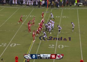 Malik Herring stops Wilson in tracks for sack vs. QB