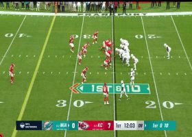 Tagovailoa's 15-yard pass dots Waddle on Fins' first play in Frankfurt