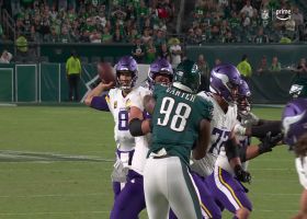 Hockensen nabs TD No. 2 of game vs. Eagles on drag route with minutes to play