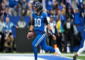 Kyle Pitts makes extraordinary one-handed catch against his momentum