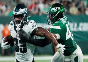 Elijah Holyfield dances through Jets' D for 14 yards