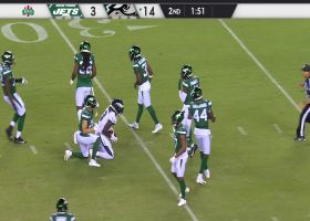 Minshew locates wide-open Zach Pascal for 32-yard gain