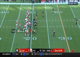 Deshaun Watson scrambles up the middle for 21-yard gain