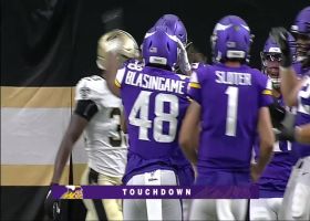 Kyle Sloter rainbows TD pass to Khari Blasingame