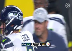 Drew Lock lofts two-point throw to wide-open Travis Homer in flat