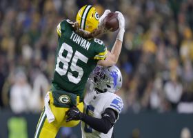 Robert Tonyan unleashes primal scream after Mossing DeShon Elliott for 20-yard gain