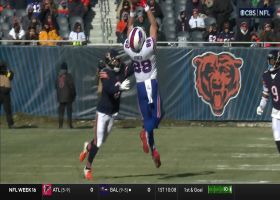 Knox leaps for acrobatic catch of Allen's 24-yard loft