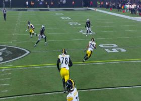 Jaylen Warren picks up 16 yards on Steelers' well-designed screen pass