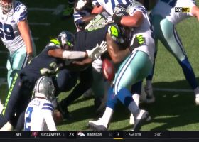 6-foot-3 Tre Flowers extends to block Cowboys PAT try