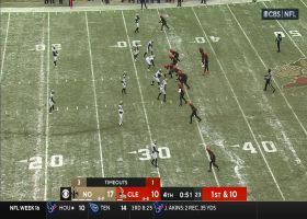 Watson delivers 18-yard pass to David Bell with under 0:50 left in fourth quarter