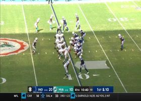 Zach Pascal roams the globe on 41-yard catch and run