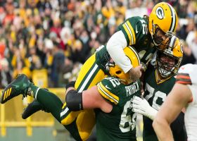 Aaron Rodgers becomes Packers' all-time passing TD leader with 11-yard TD to Lazard