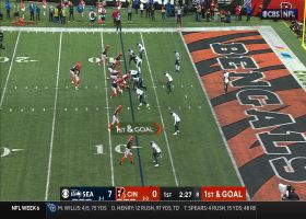 Joe Burrow pinpoints Tyler Boyd for 8-yard TD pass