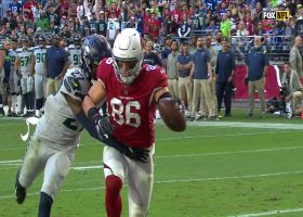 Murray pinpoints Ertz over middle for 6-yard TD to trim 'Hawks lead
