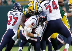 Oren Burks times snap perfectly for lightning-quick sack