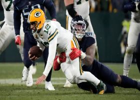 Jeffery Simmons engulfs Rodgers for massive coverage sack