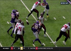 Mayfield's nifty flip to Rachaad White turns would-be sack into 8-yard gain
