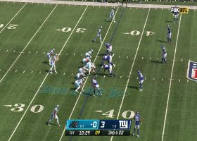 Darnay Holmes rips ball away from Robbie Anderson for Giants' second fumble recovery