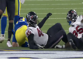 Grayland Arnold speeds towards Wolford for Texans' FIFTH sack of game