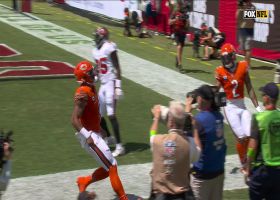 Fields shows off speed on the edge for first rushing TD of '23