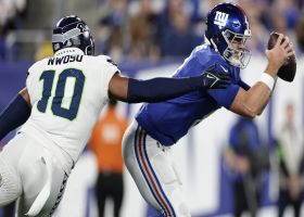 Uchenna Nwosu can't be stopped on Seahawks' eighth sack of Jones