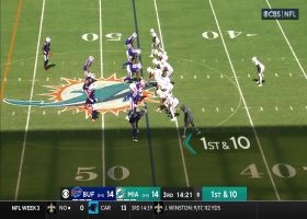 Bills' wall-building 6-yard TFL stops Mostert in his tracks