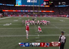 Nick Folk's 48-yard FG try doinks off crossbar and misses