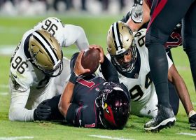 Cam Jordan sacks Murray with help of airtight third-down coverage