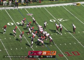 Tyler Allgeier can't escape Vonn Bell's grasp on powerful TFL
