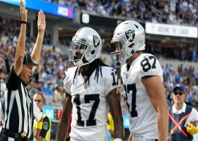 Can't-Miss Play: Adams' first Raiders TD is fingertip grab in crunch time