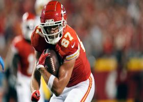 Mahomes takes advantage of free play, pinpoints Travis Kelce for 19 yards