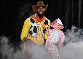2022 Walter Payton Man of the Year Nominee: Shaquille Leonard - Colts