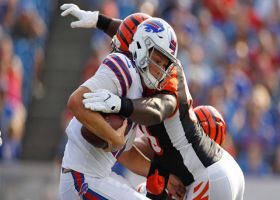 Bengals defense stops Bills in tracks with back-to-back sacks