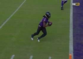 Devonta Freeman is wide open for 5-yard TD