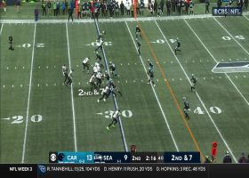 Geno Smith dots D.K. Metcalf along sideline for 19-yard connection
