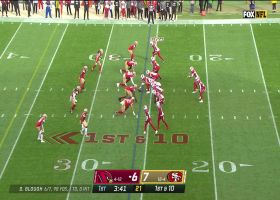Greg Dortch reaches up for incredible one-handed catch for short gain
