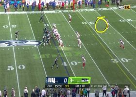 Jabrill Peppers bulls through Chris Carson to sack Russell Wilson