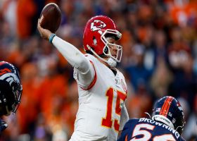Mahomes slings 20-yard pass to Valdes-Scantling on third-and-11 at pivotal moment