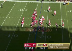 Kyle Juszczyk's stiff-arm slams Reid to ground on chain-moving pickup