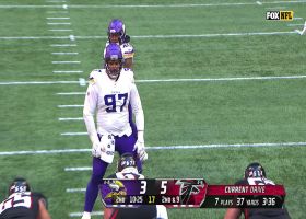 Danielle Hunter and Jordan Hicks engulf Tyler Allgeier for 8-yard TFL